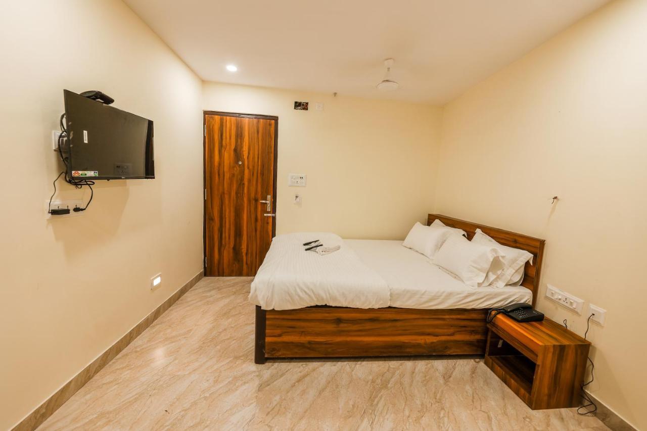 Hotel Holiday Express Kolkata Exterior photo